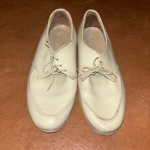 VINTAGE bowling shoes size 8 W and 6.5 M. Unisex